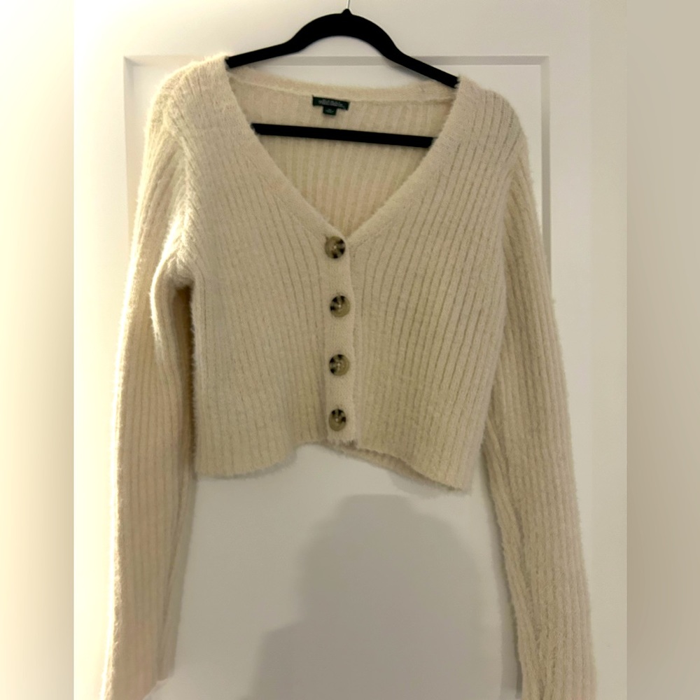 Wild The Fable Fuzzy Cropped Cardi